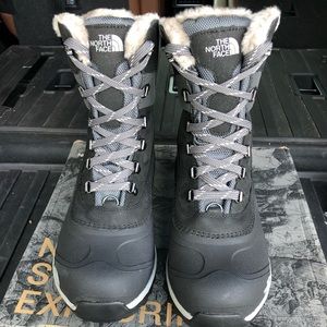 North face snow boots